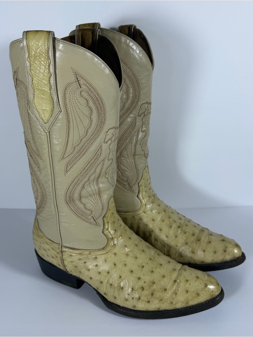 Western Cowboy Boots Mens Size 8.5 Cream Bone Ostrich Leather Pointed Toe Rugged